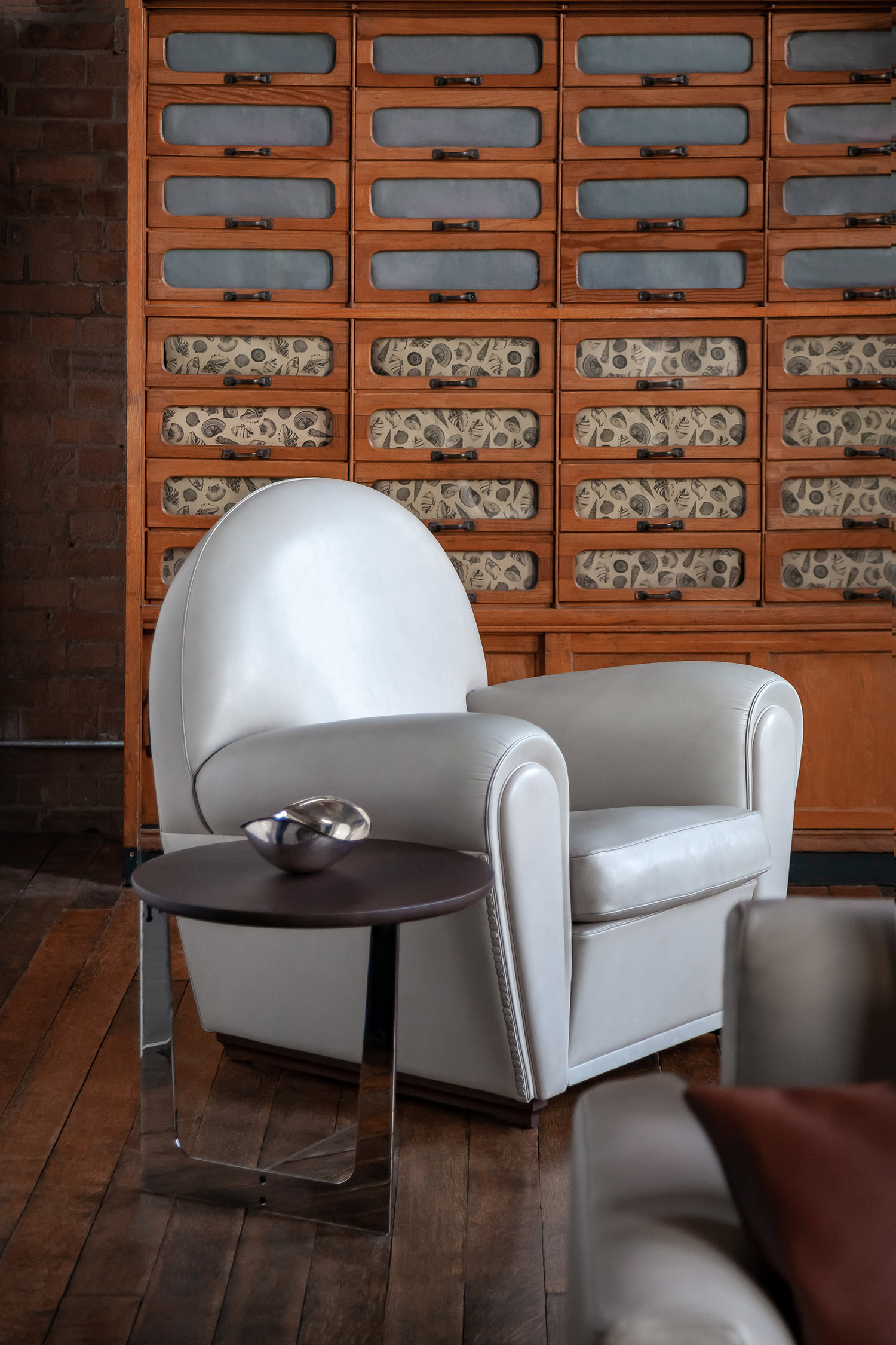 VANITY FAIR ARMCHAIR by Poltrona Frau